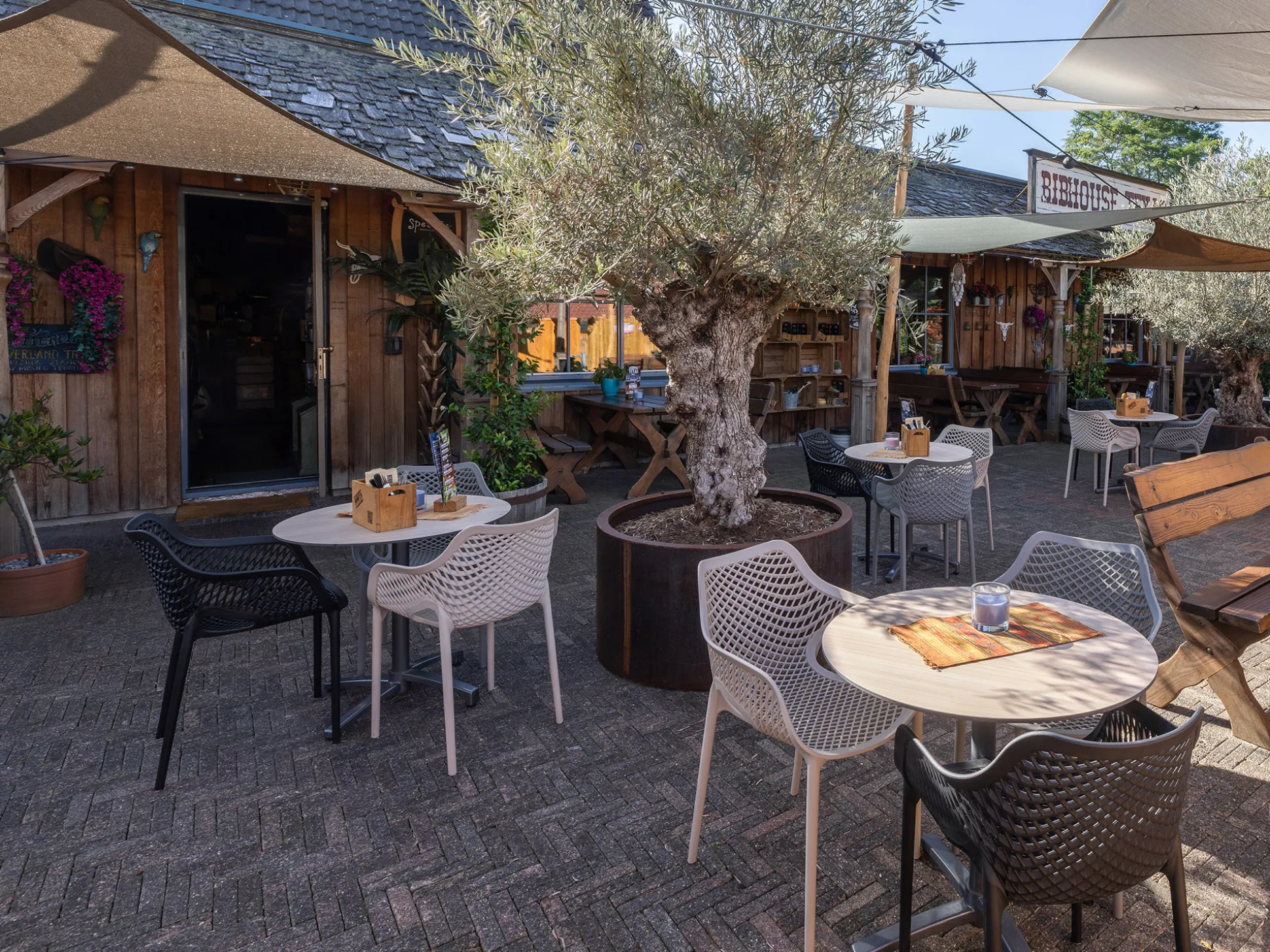 Forza Ripi dining tuinstoel stapelbaar