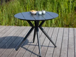 Manifesto Sora dining tuintafel ø 90cm (h:75cm)
