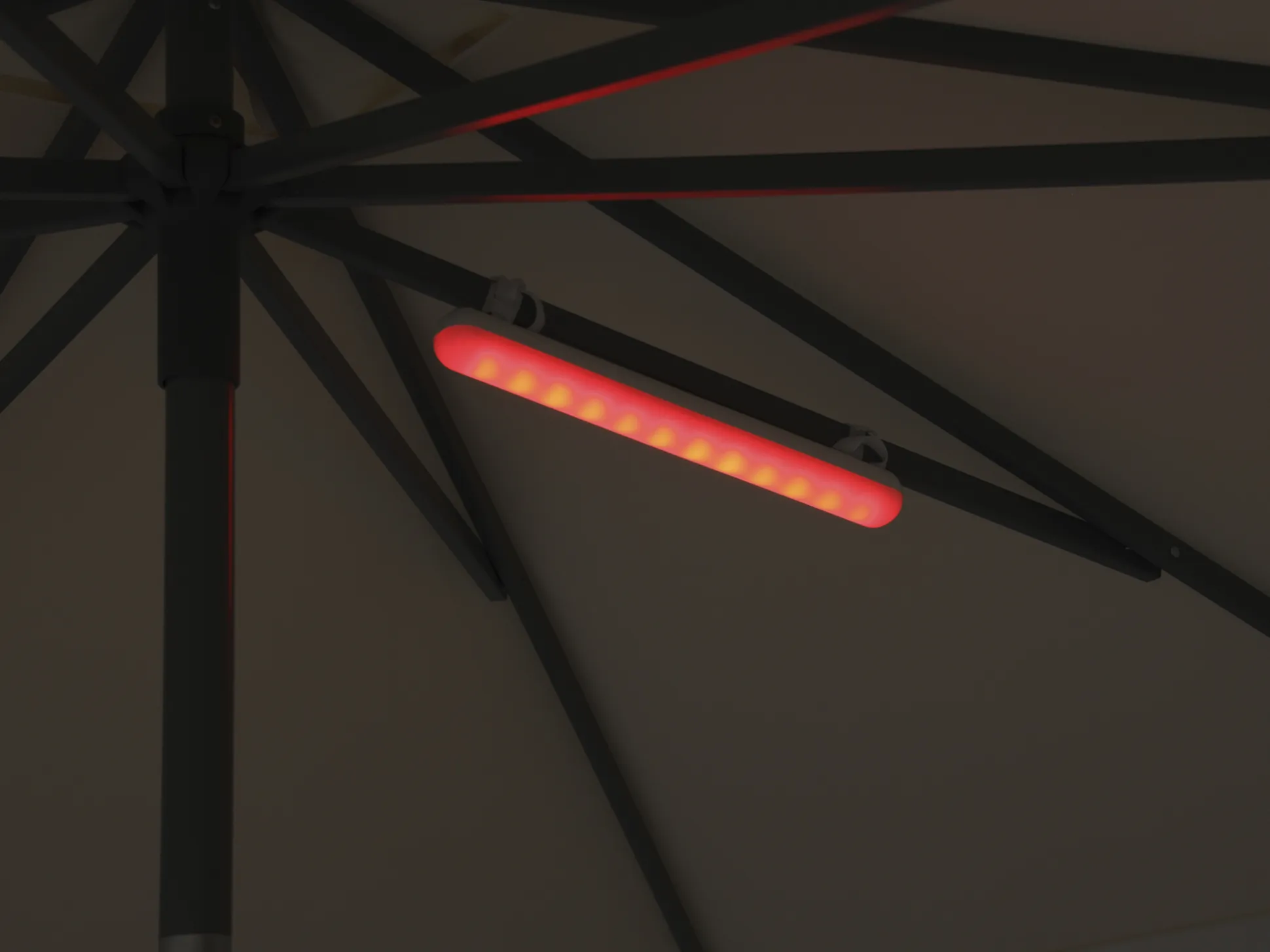 New Garden Banana buitenlamp led oplaadbaar dimbaar 35cm