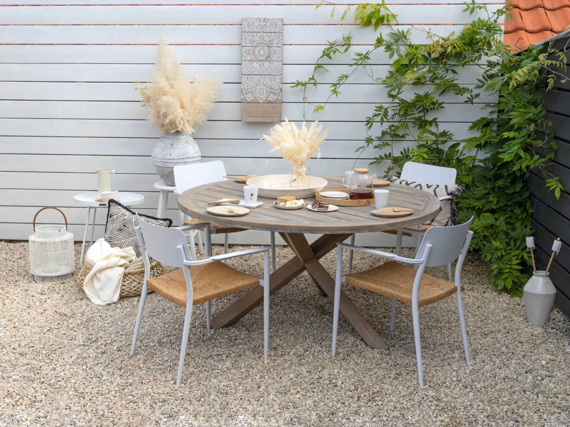 ROUGH-Y dining tuintafel ø 120cm (h:75cm)
