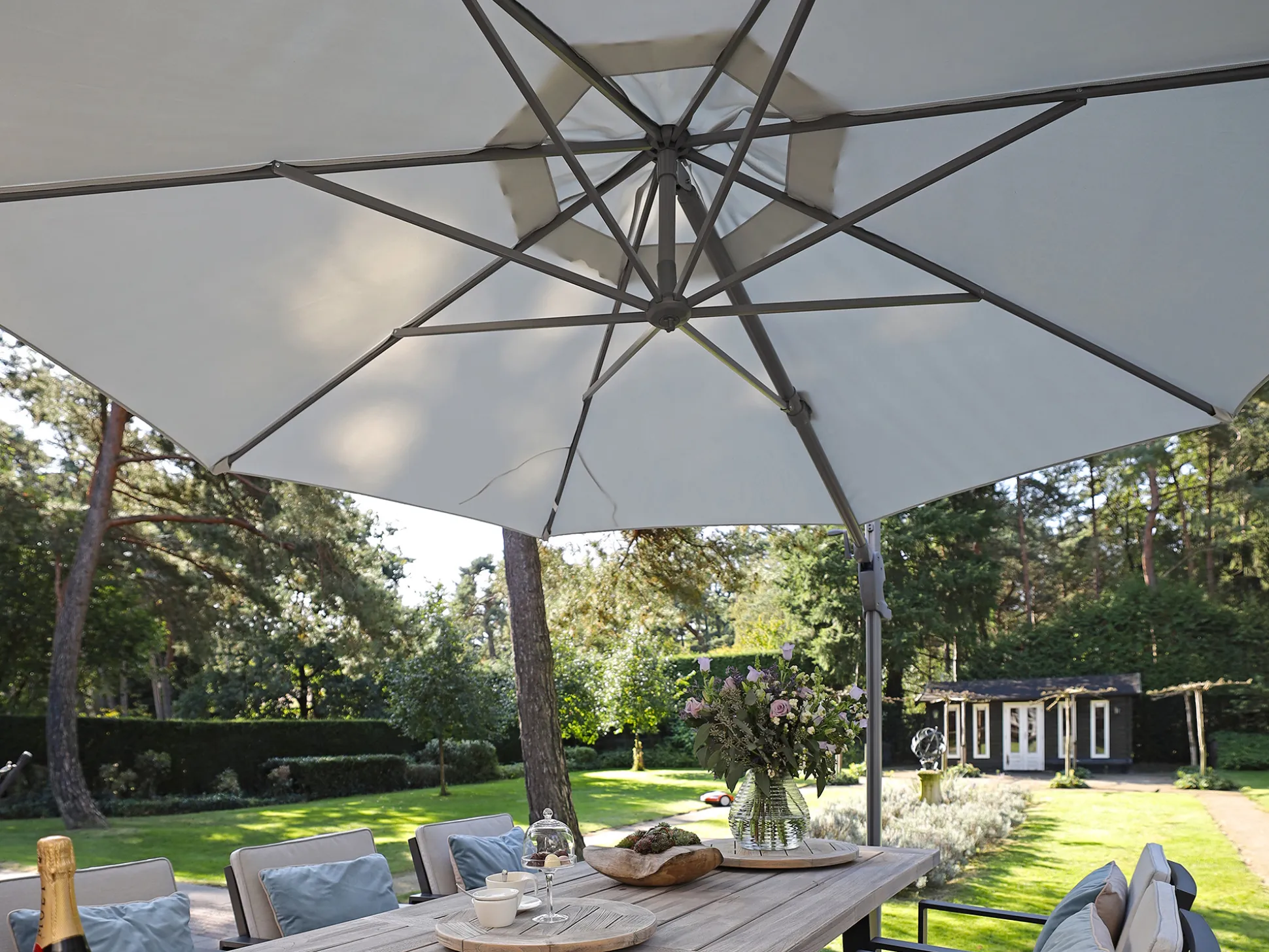 Shadowline Francisco zweefparasol ø 330cm