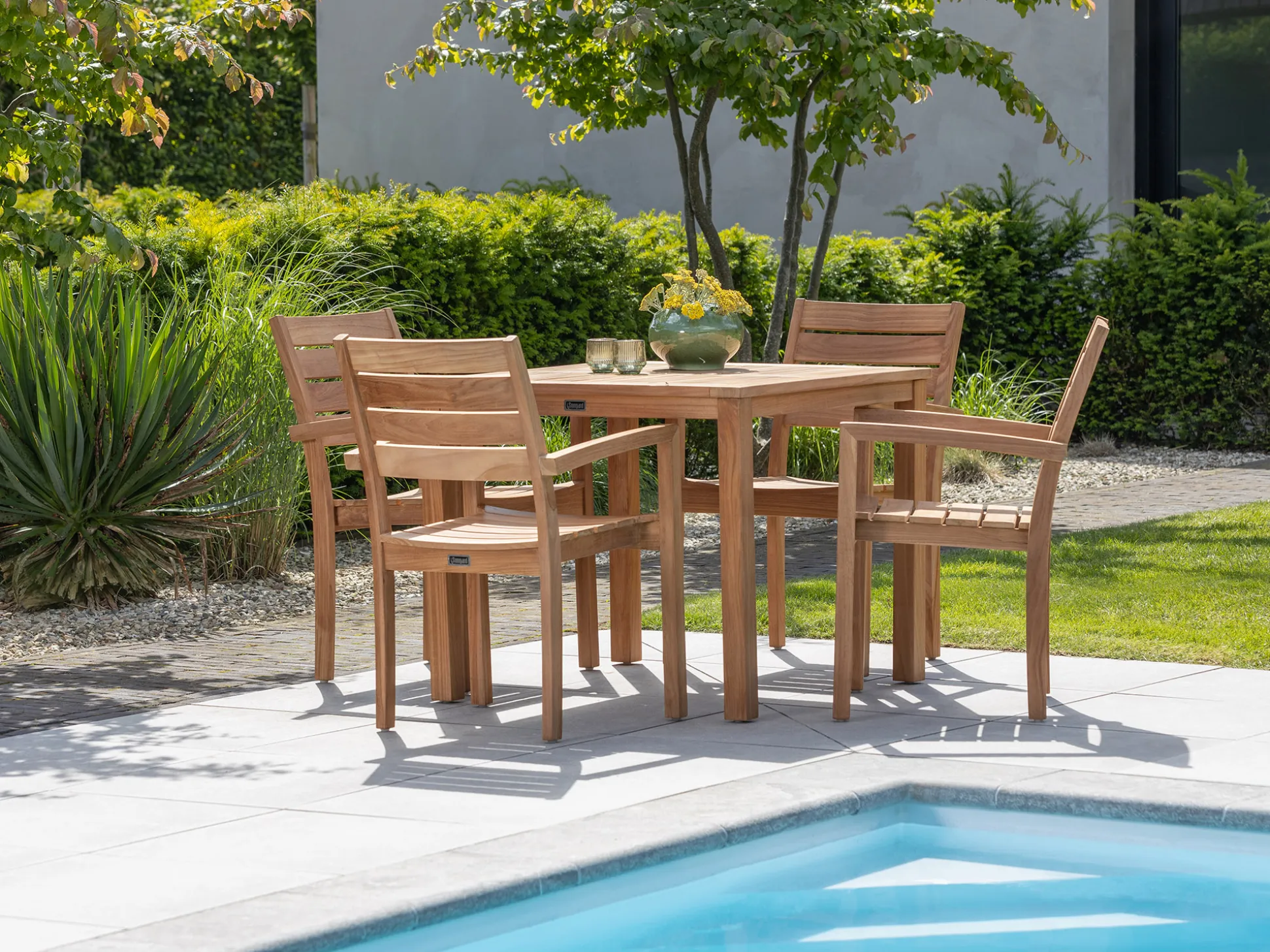 Sunyard Liverpool 90cm dining tuinset 5-delig stapelbaar