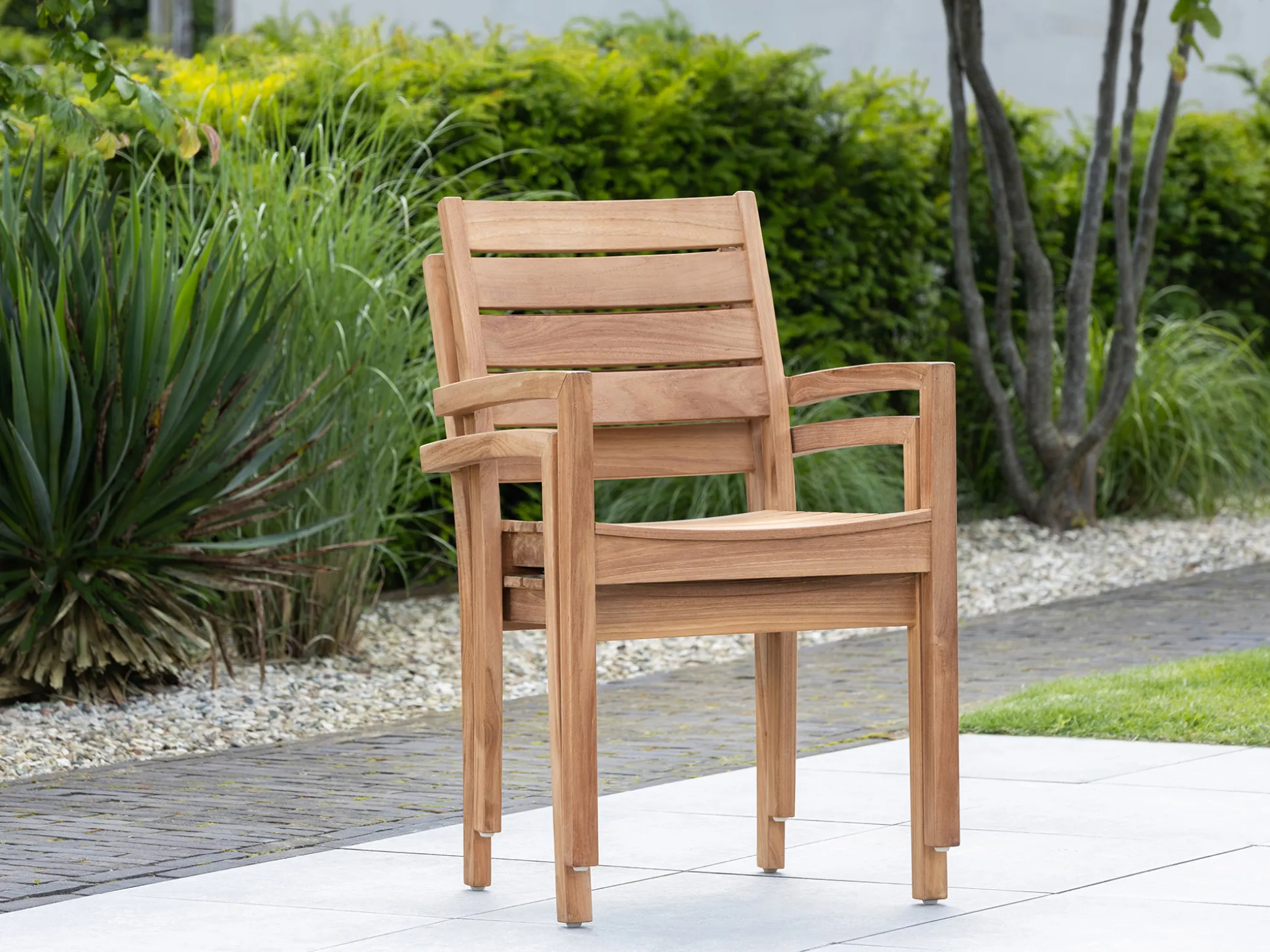 Sunyard Liverpool 90cm dining tuinset 5-delig stapelbaar